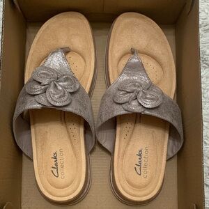 Collection By Clarks Brown Floral Shimmer Sandal